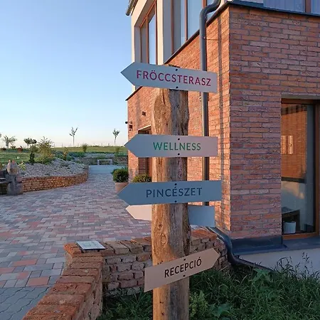 Nagypince Borhotel Wine And Hotel