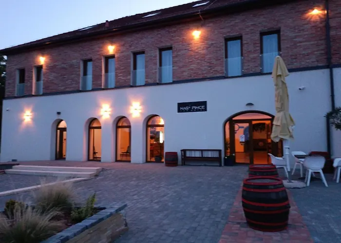 Nagypince Borhotel Wine And Hotel Bohonye